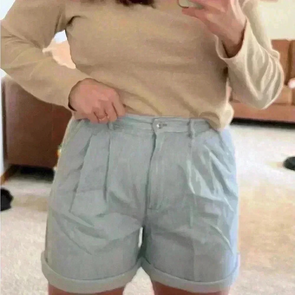 VTG Christopher & Banks Pleated Shorts 10 - Picture 8 of 9